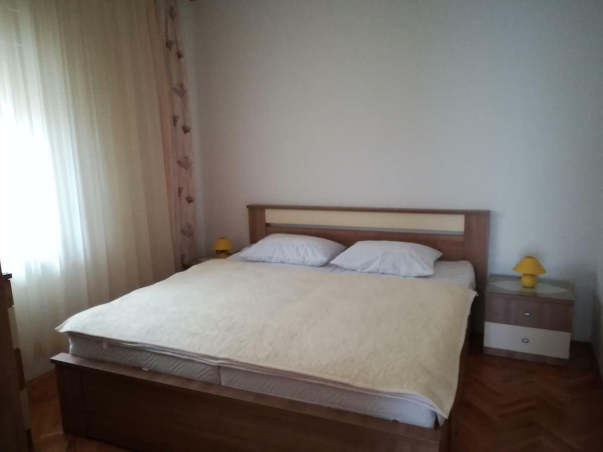 Apartman Ana Novi Vinodolski Exterior photo